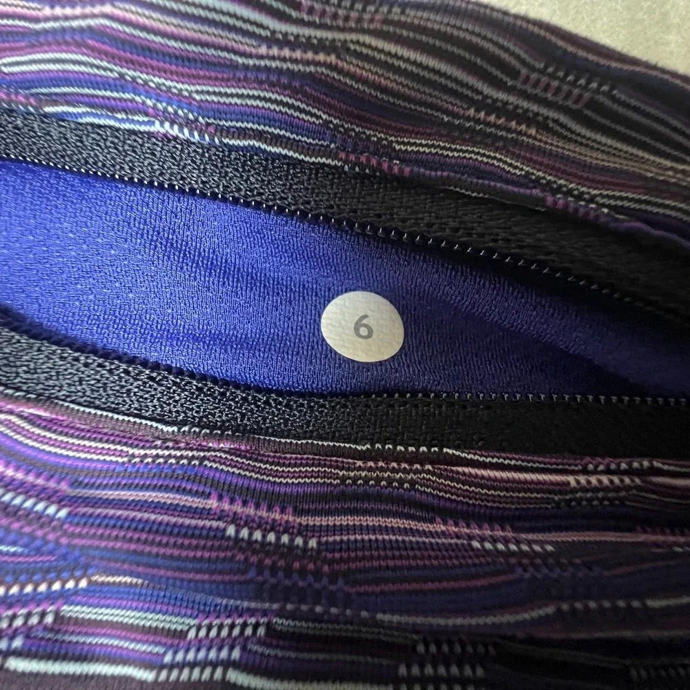Lululemon Pace Rival Crop Leggings Womens 6 Purple Striped Stretch High Waisted